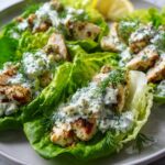 Greckie Zawijane Kurczaki w Sałacie z Sosem Feta
