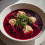 Barszcz czerwony z uszkami