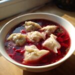 Barszcz czerwony z uszkami