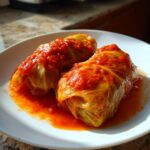 Gołąbki w sosie pomidorowym