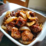 Kiełbasa smażona z cebulą