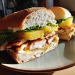 kanapka z kurczakiem i ananasem