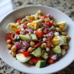 salatka warzywna wysokobialkowa