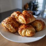 paszteciki z ciasta francuskiego